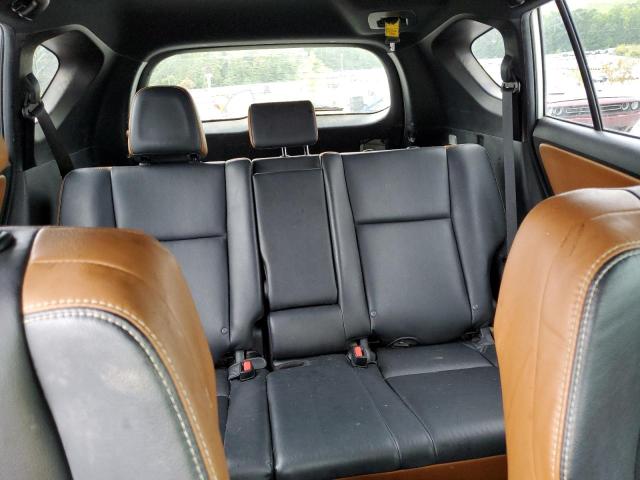 2018 TOYOTA RAV4 SE 2T3NFREV3JW450669