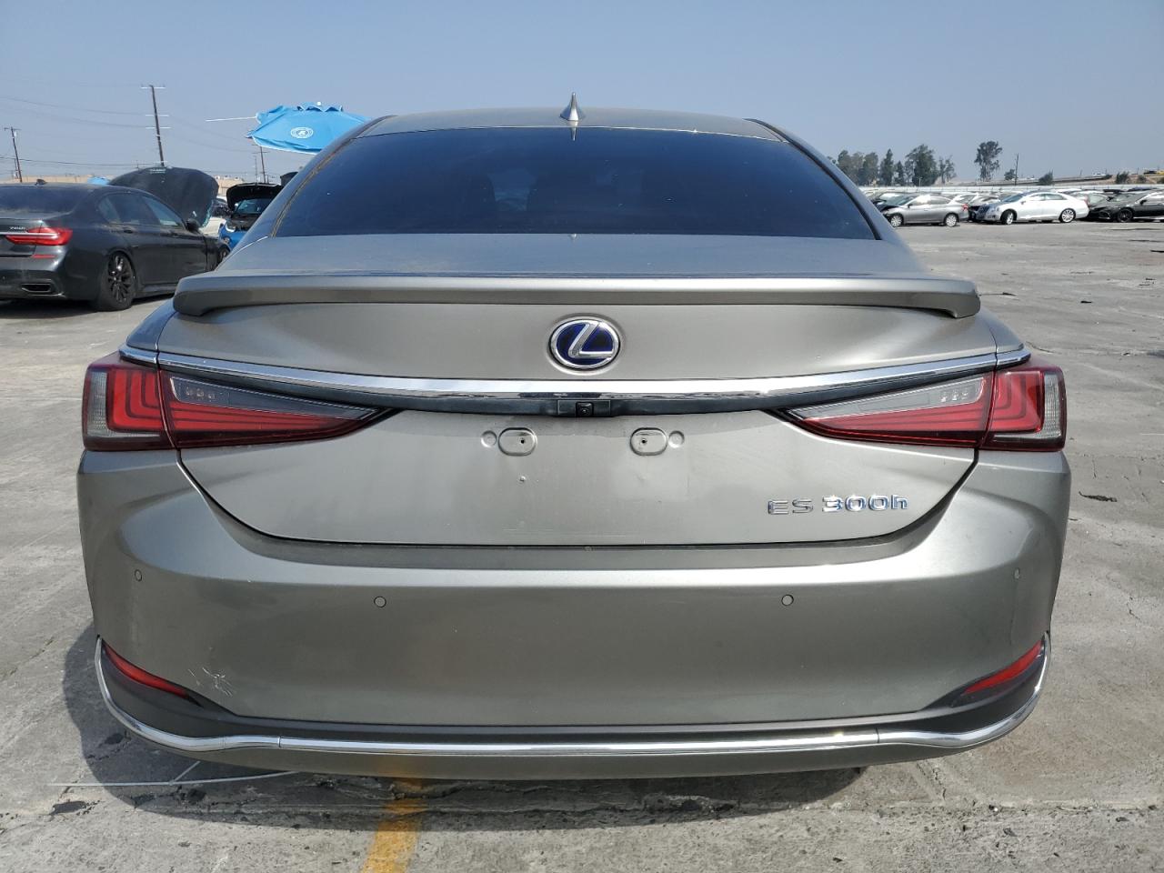 LEXUS ES 300H