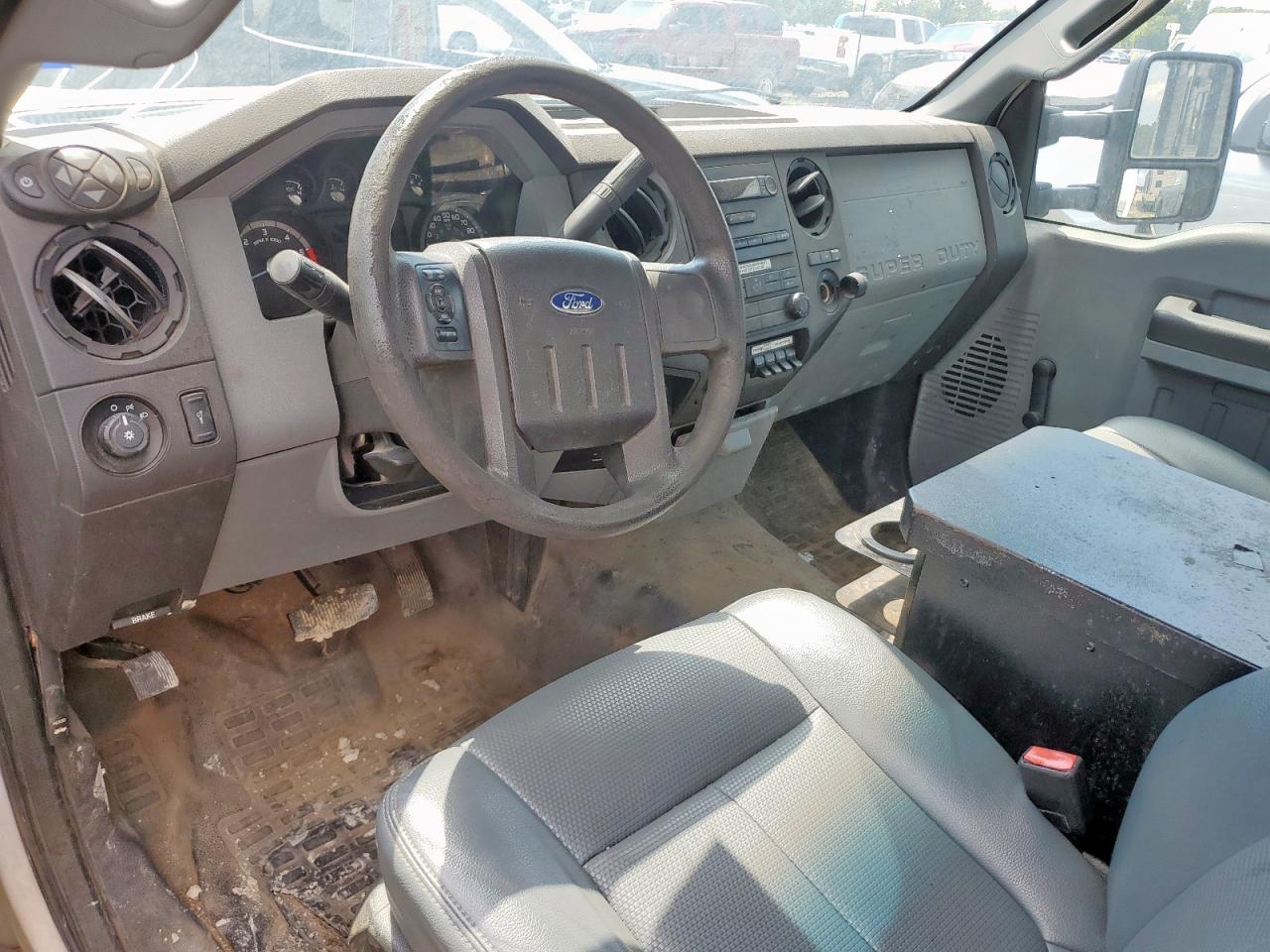 FORD F-450 SUPER DUTY