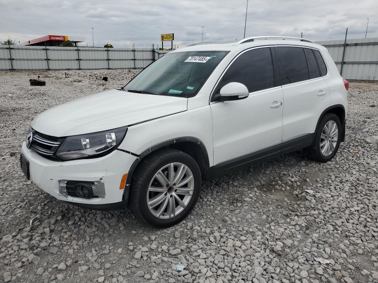 VOLKSWAGEN TIGUAN S