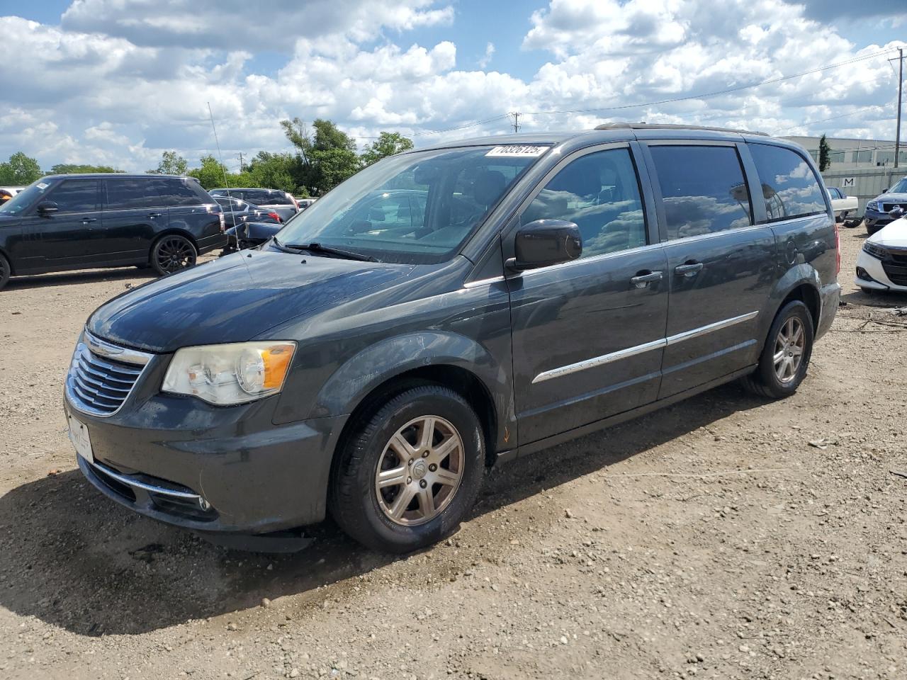 CHRYSLER TOWN & COUNTRY TOURING
