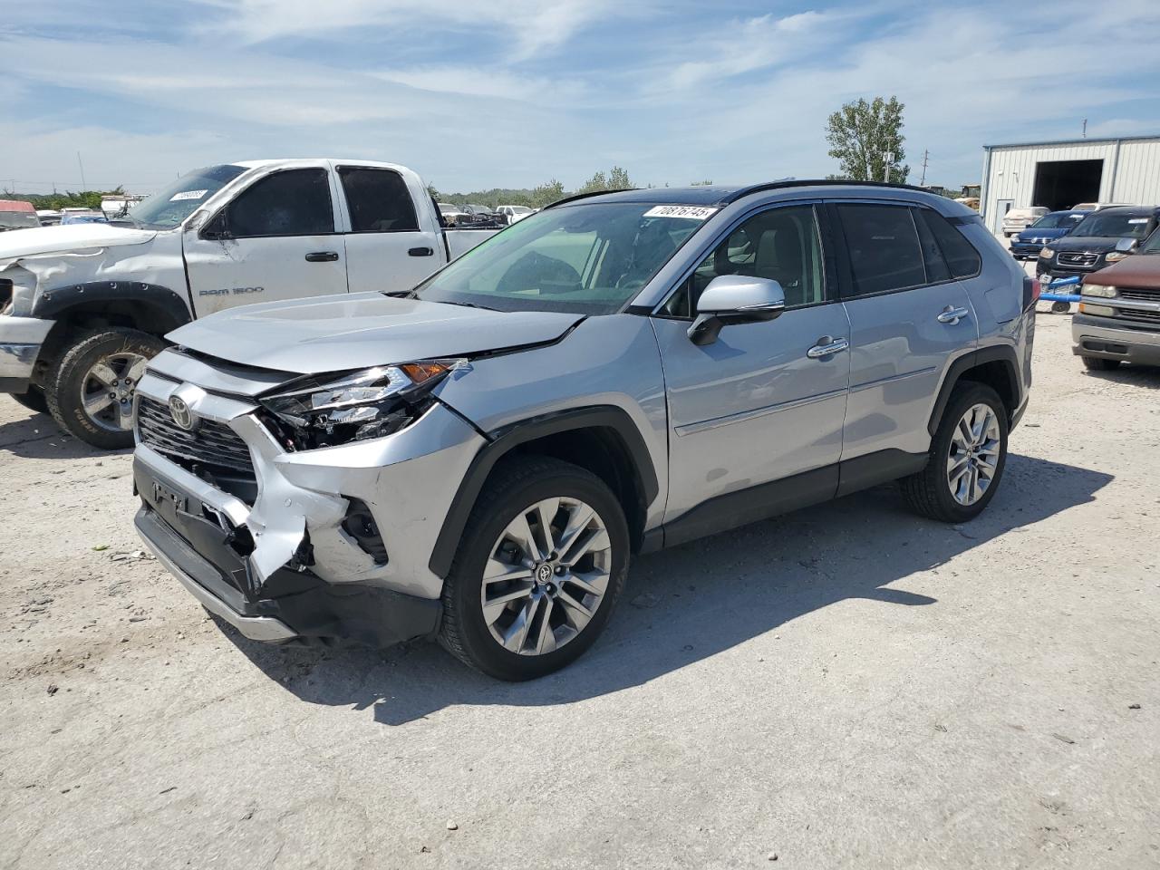 TOYOTA RAV4 LIMITED
