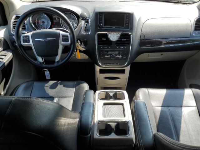 2016 CHRYSLER TOWN & COU 2C4RC1BG2GR247499