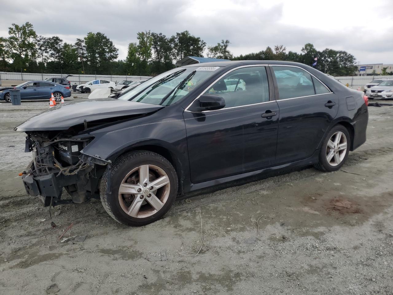 TOYOTA CAMRY L