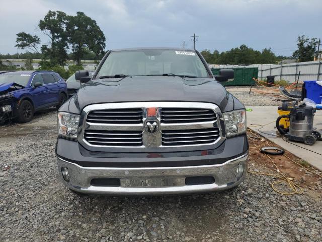 2018 RAM 1500 SLT 1C6RR7GG7JS218717