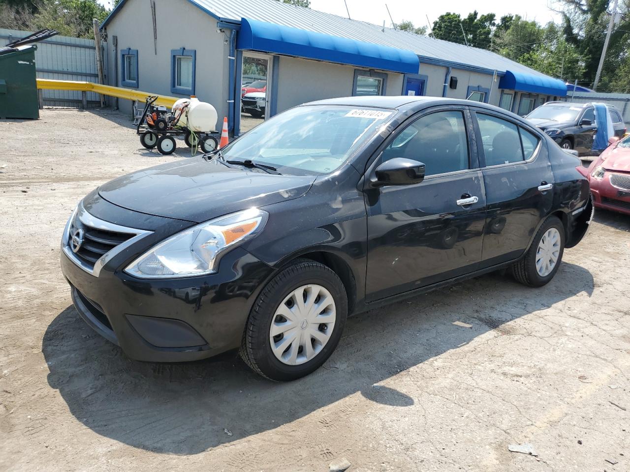 NISSAN VERSA S