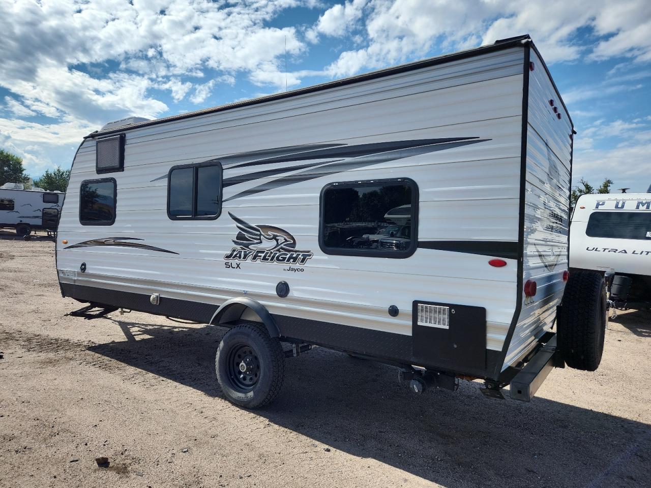 Lot #3234581054 2017 JAY JAY FLIGHT