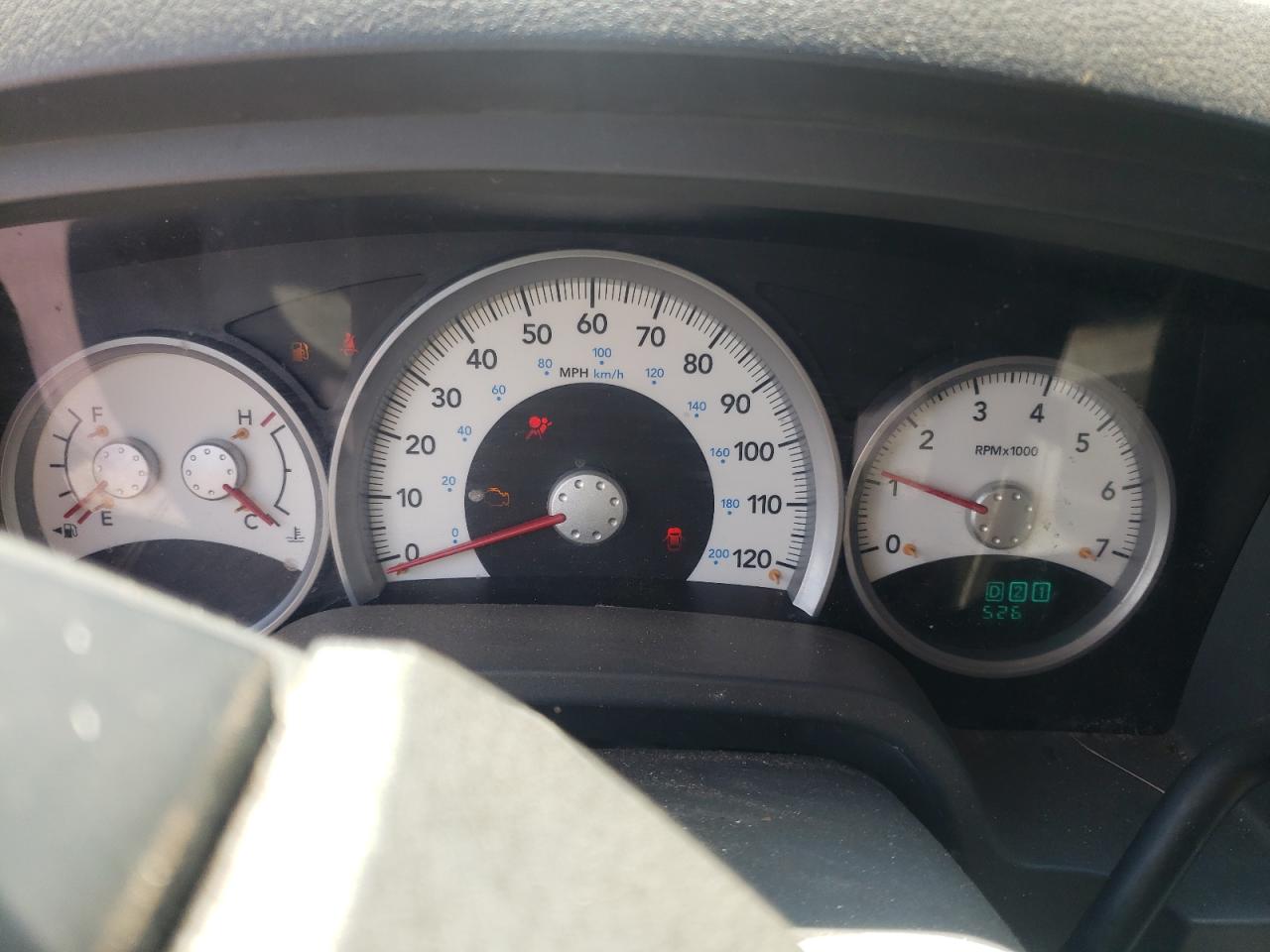 Lot #3242596570 2005 DODGE DAKOTA QUA