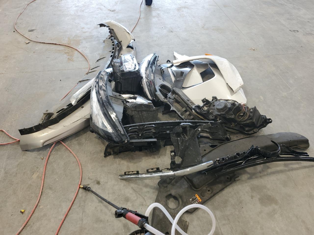 BUICK ENCLAVE ESSENCE