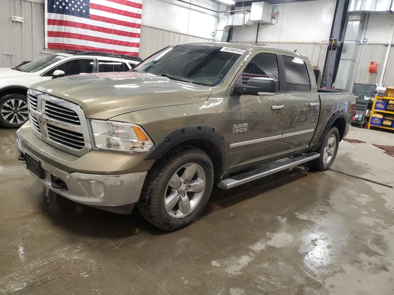 RAM 1500 SLT