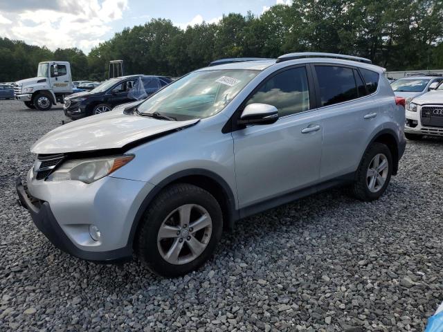 TOYOTA RAV4 XLE