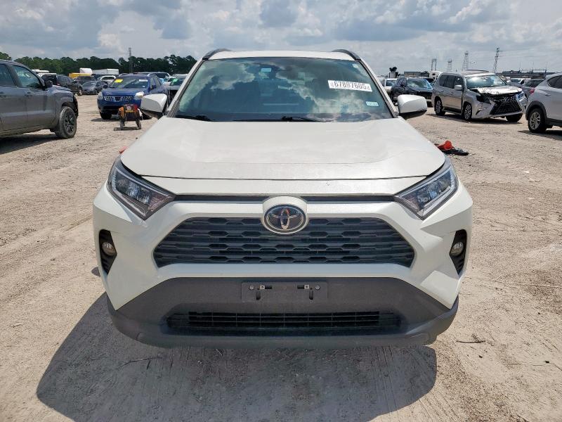 2021 TOYOTA RAV4 XLE P 2T3C1RFV2MW103987