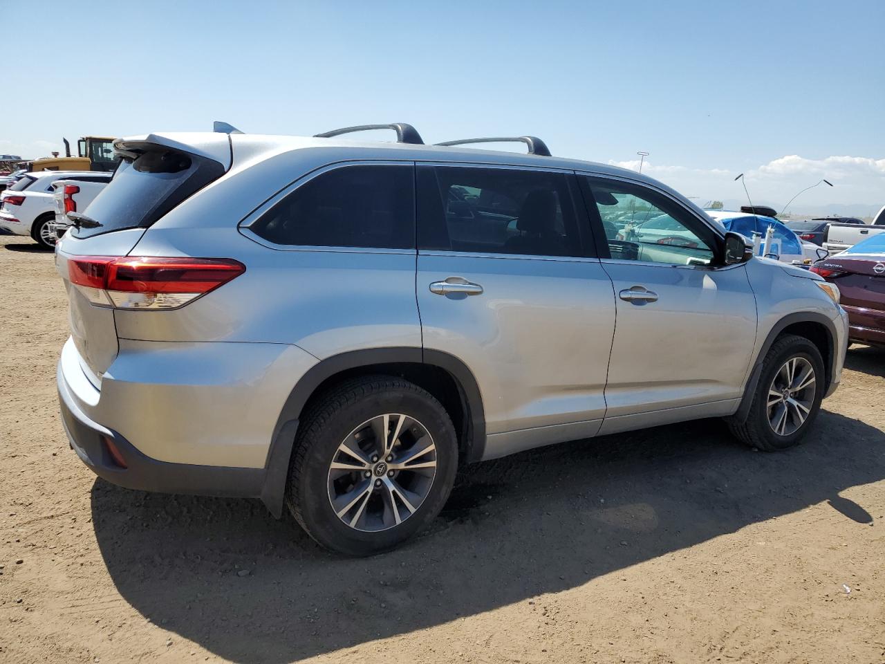 TOYOTA HIGHLANDER LE