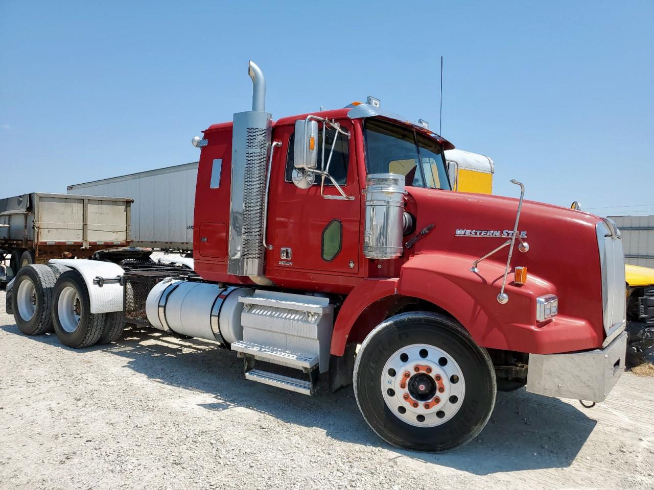 Lot #3215932784 2015 WESTENSTAR UNKNOWN