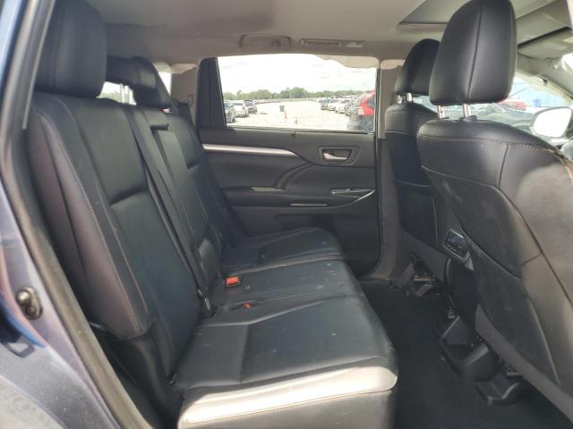 2019 TOYOTA HIGHLANDER 5TDJZRFH8KS702370