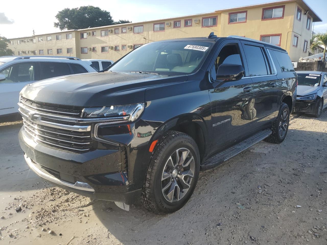 CHEVROLET SUBURBAN C1500 LT