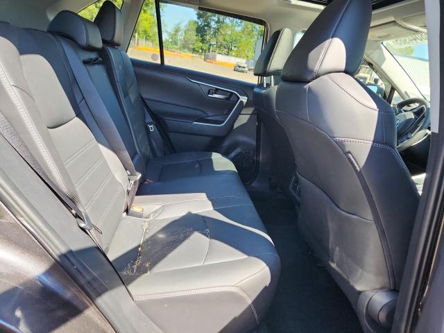 2025 TOYOTA RAV4 XLE P 2T3A1RFV6SC524455