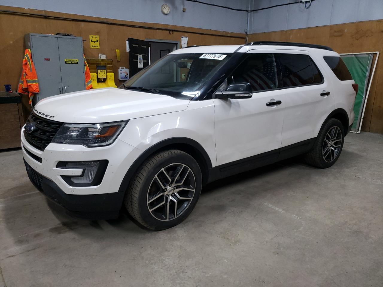 FORD EXPLORER SPORT