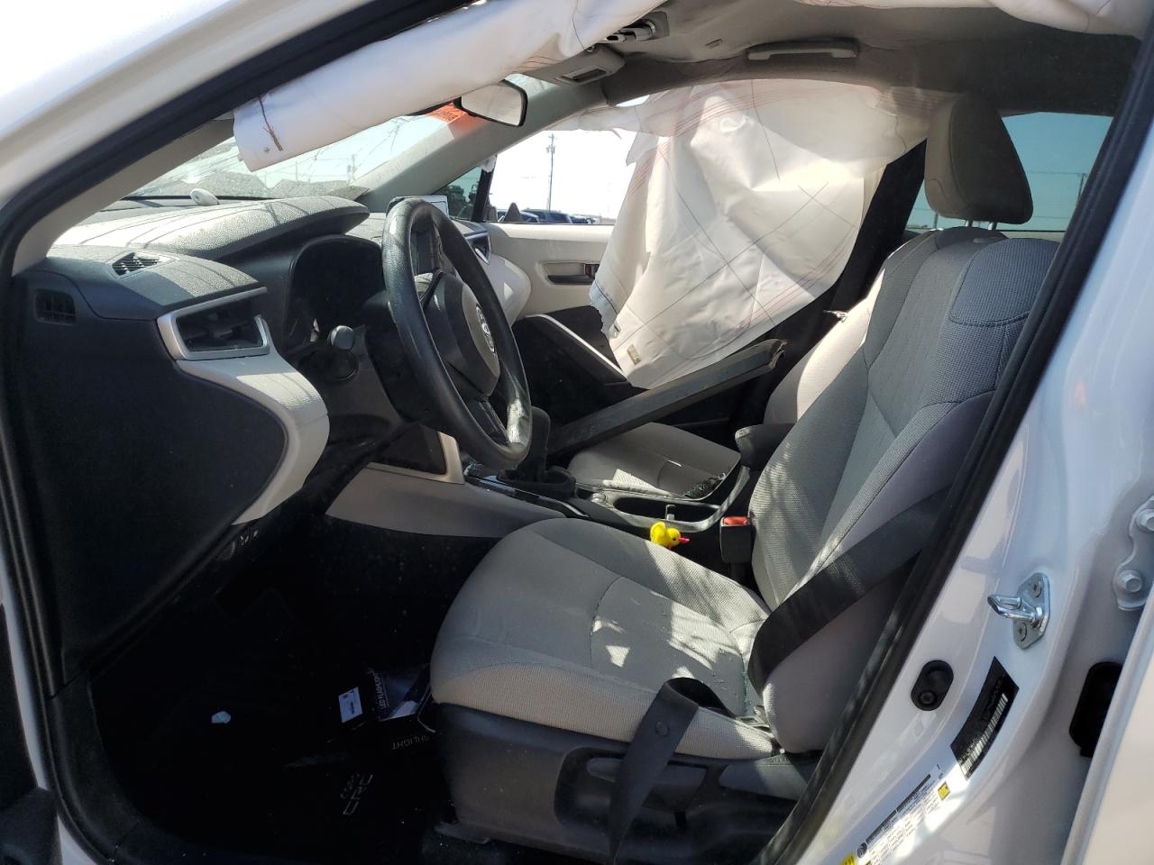 TOYOTA COROLLA CROSS L