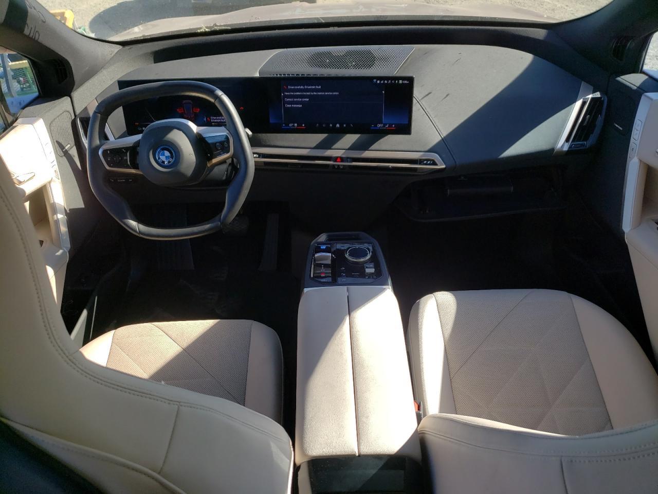 BMW IX XDRIVE50