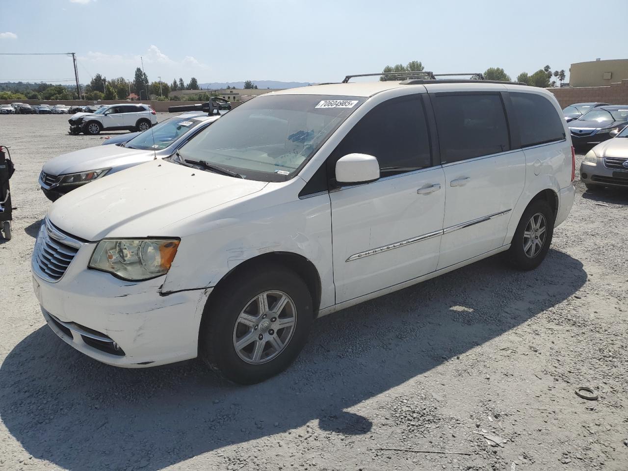 CHRYSLER TOWN & COUNTRY TOURING
