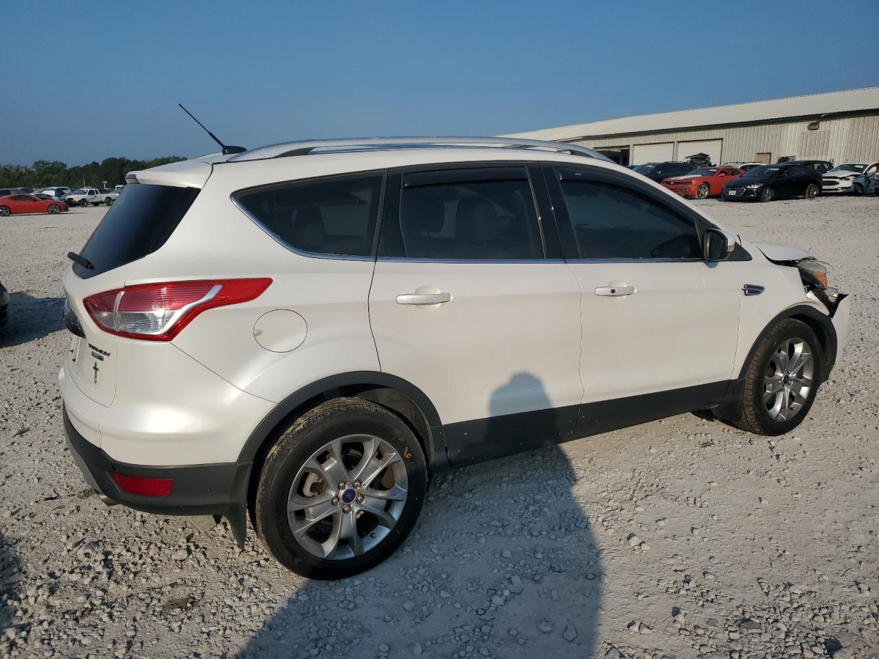 FORD ESCAPE TITANIUM