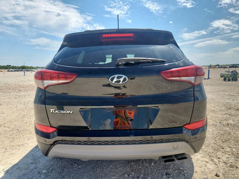 2017 HYUNDAI TUCSON LIMITED KM8J33A25HU559637