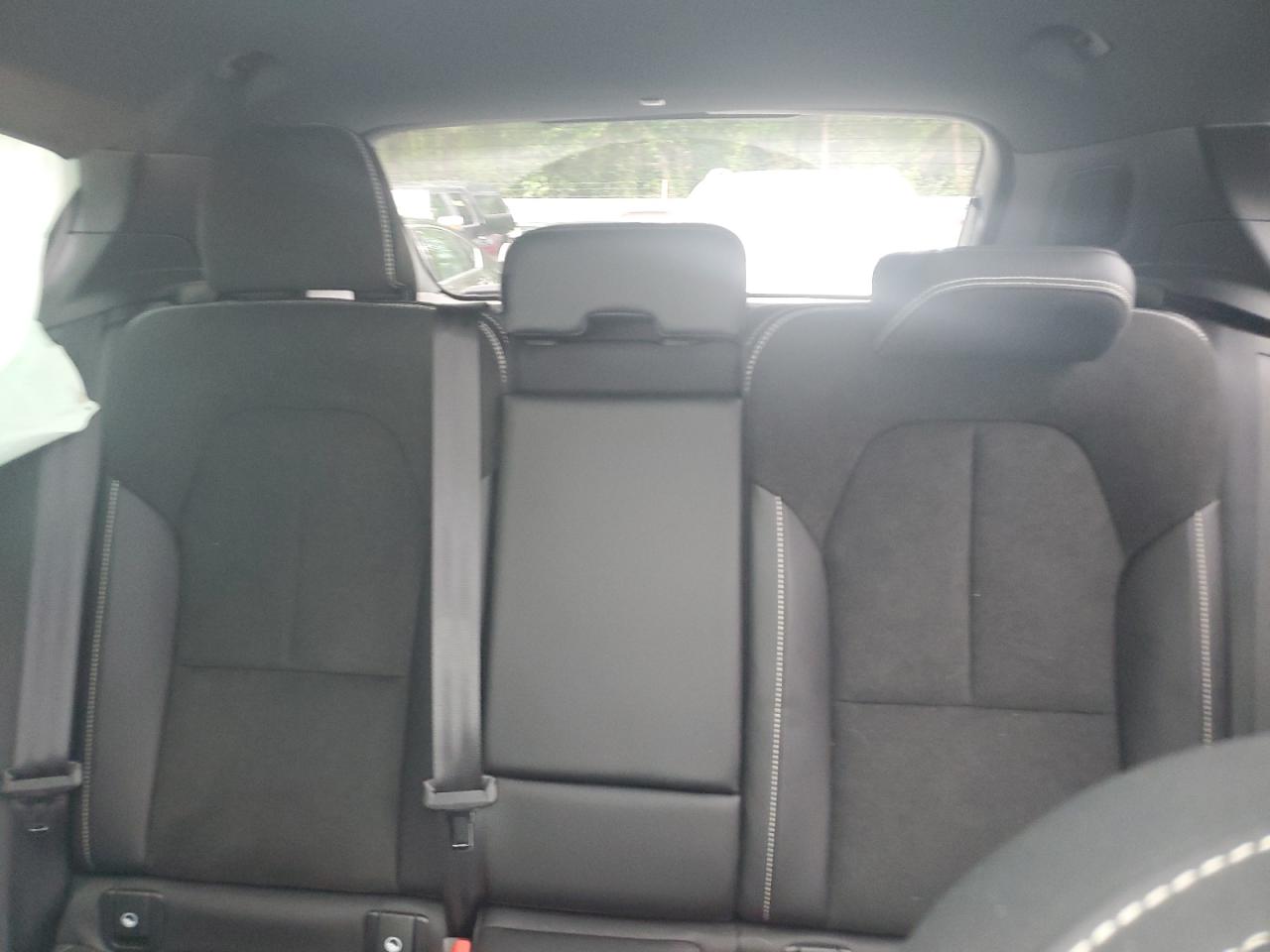 VOLVO XC40 T5 R-DESIGN