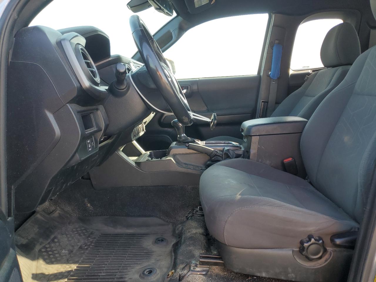 TOYOTA TACOMA ACCESS CAB