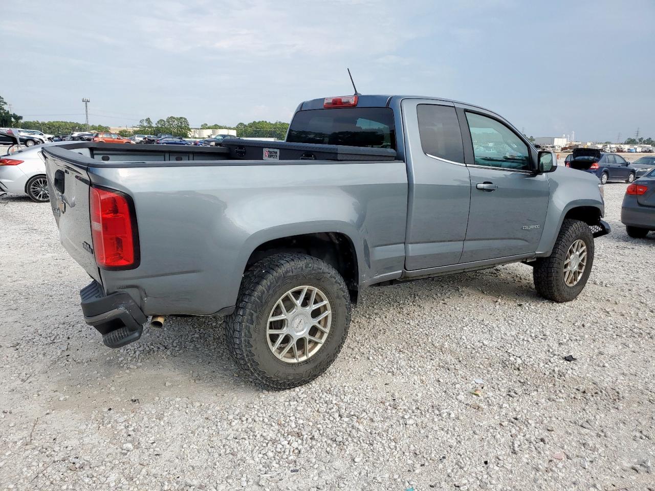CHEVROLET COLORADO
