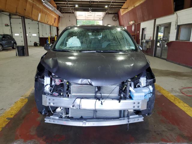 2025 TOYOTA SIENNA LE - 5TDKRKEC3SS245131