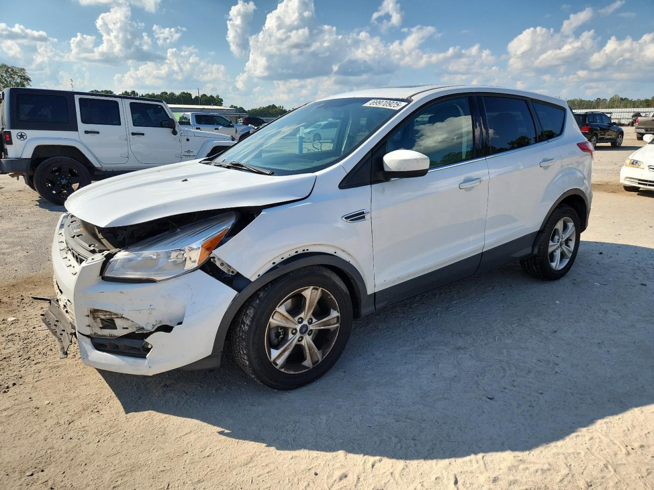 FORD ESCAPE SE