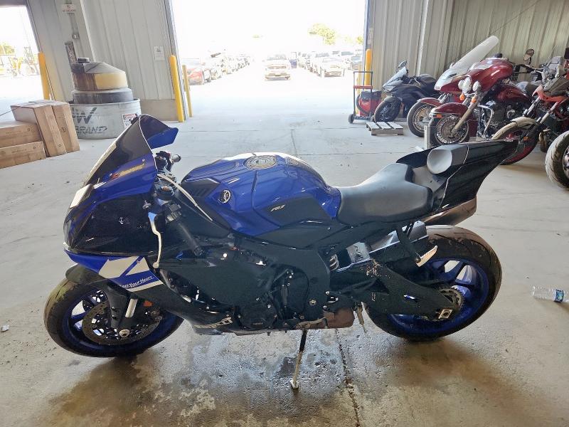 2023 YAMAHA YZFR1 JYARN66E4PA002932