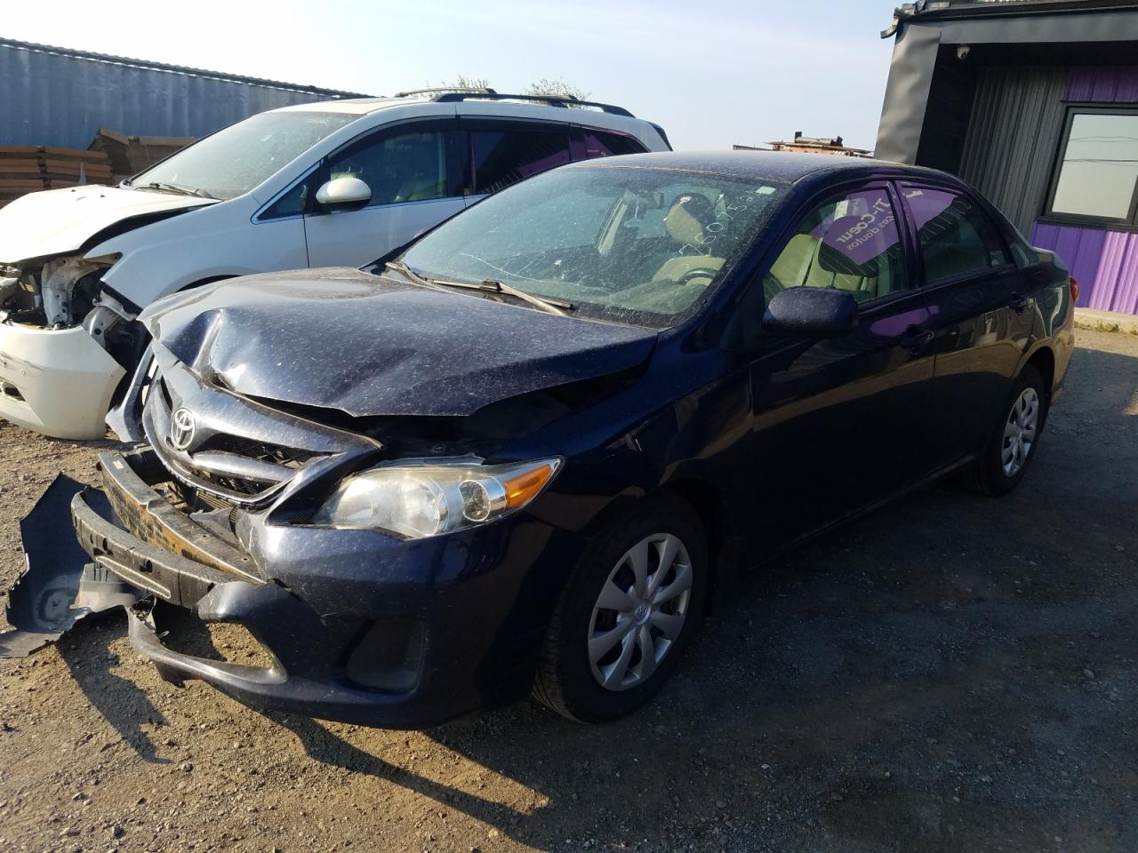 TOYOTA COROLLA BASE