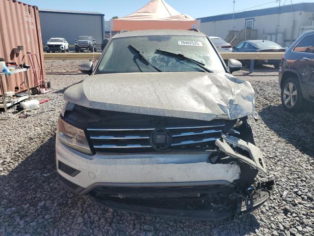 2018 VOLKSWAGEN TIGUAN SE 3VV3B7AX2JM053603
