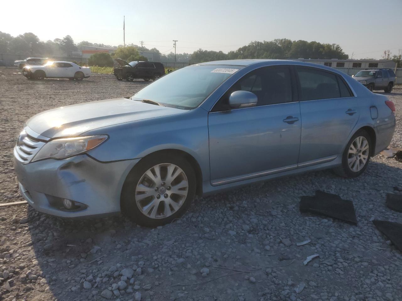 TOYOTA AVALON BASE