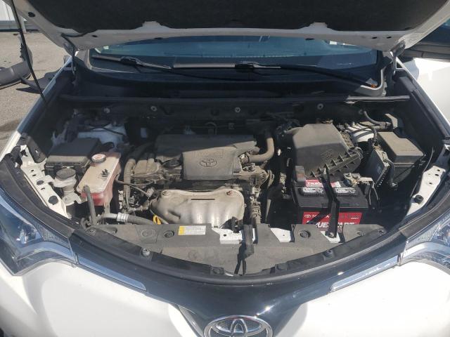 2016 TOYOTA RAV4 LE JTMZFREV5GD091025