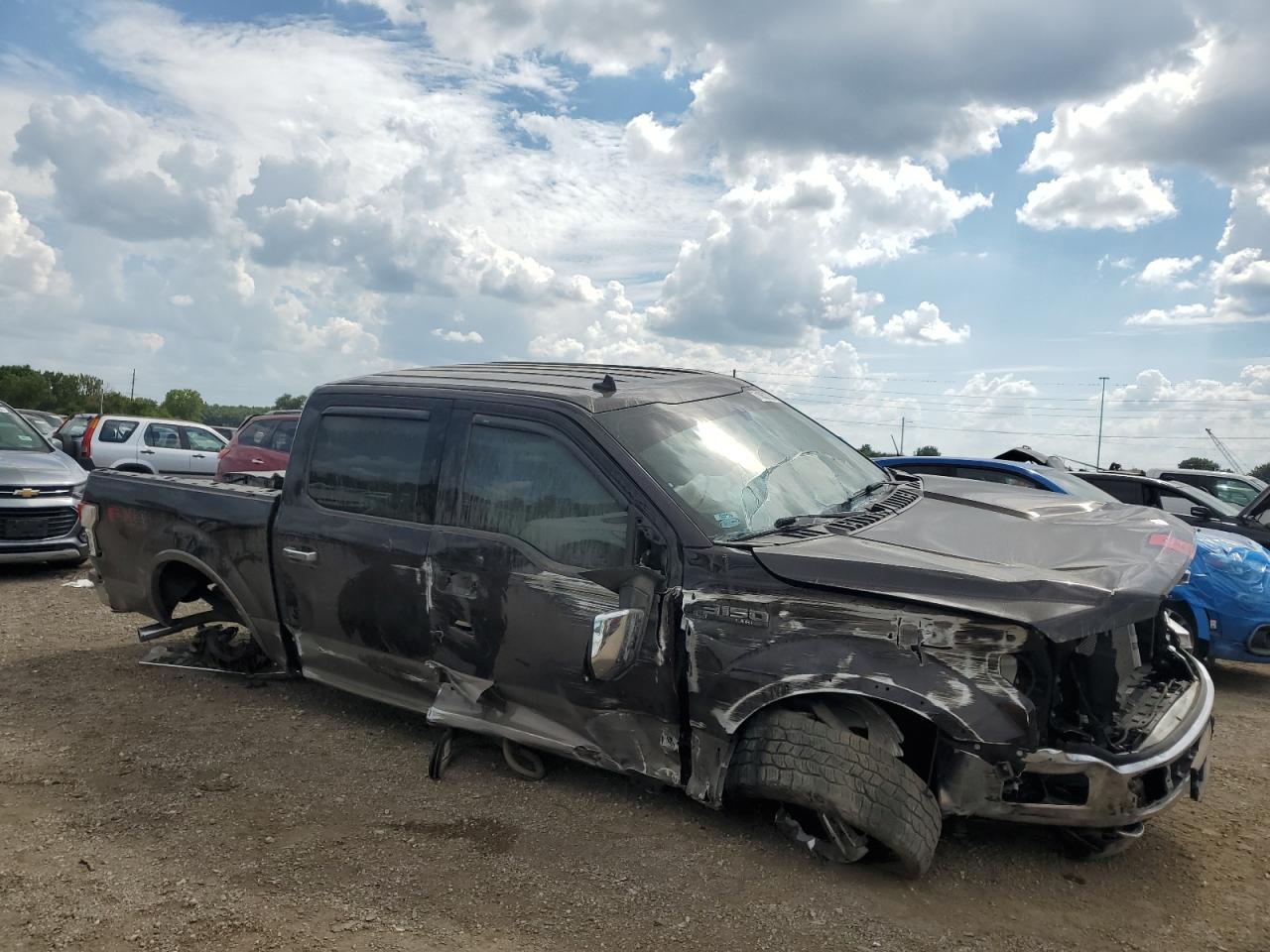 FORD F-150 SUPERCREW