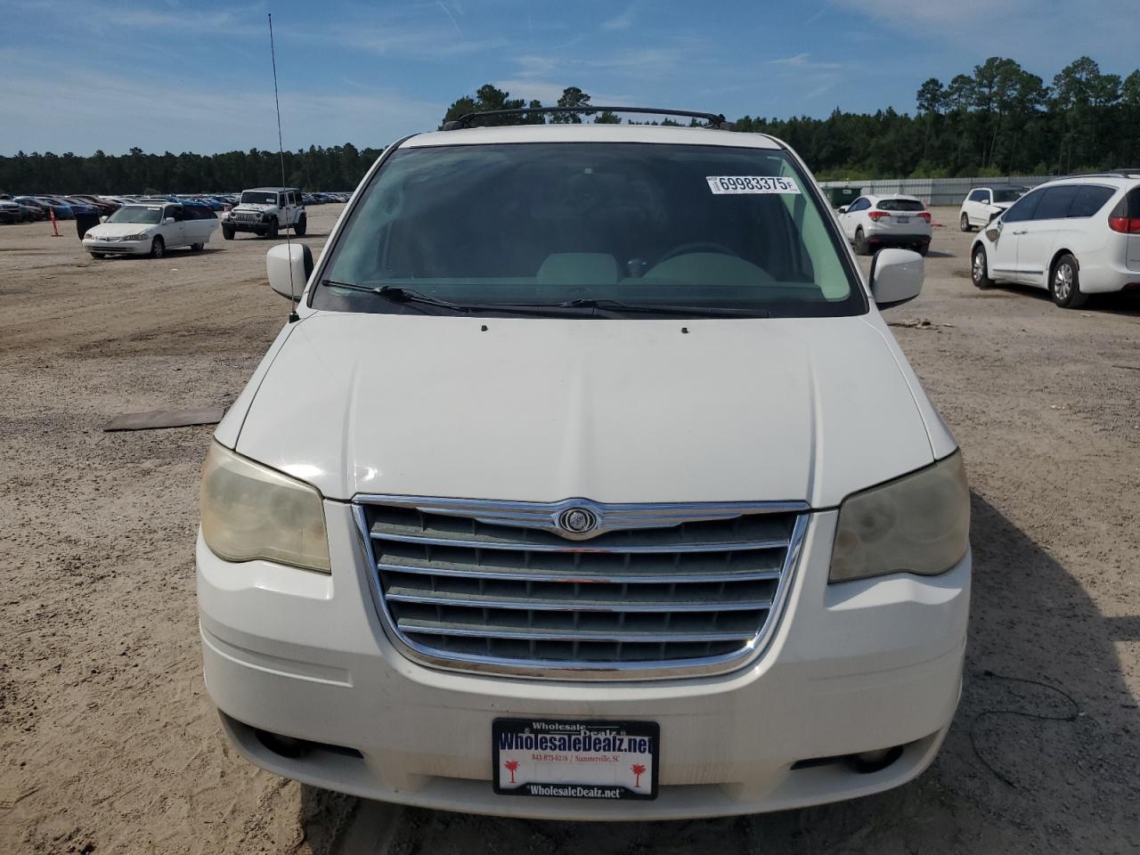 Lot #3291279962 2009 CHRYSLER TOWN & COUNTRY TOURING