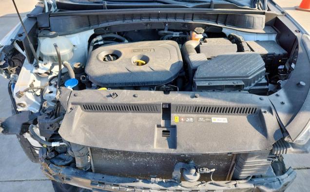 2017 HYUNDAI TUCSON SE KM8J23A48HU267436