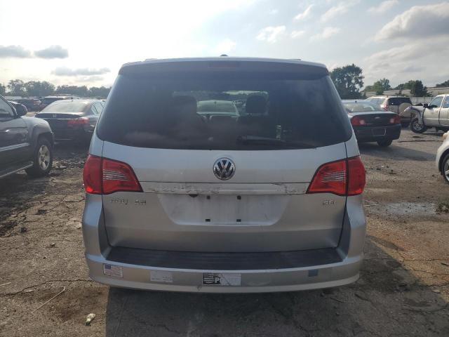 2011 VOLKSWAGEN ROUTAN SEL - 2V4RW5DG2BR669962