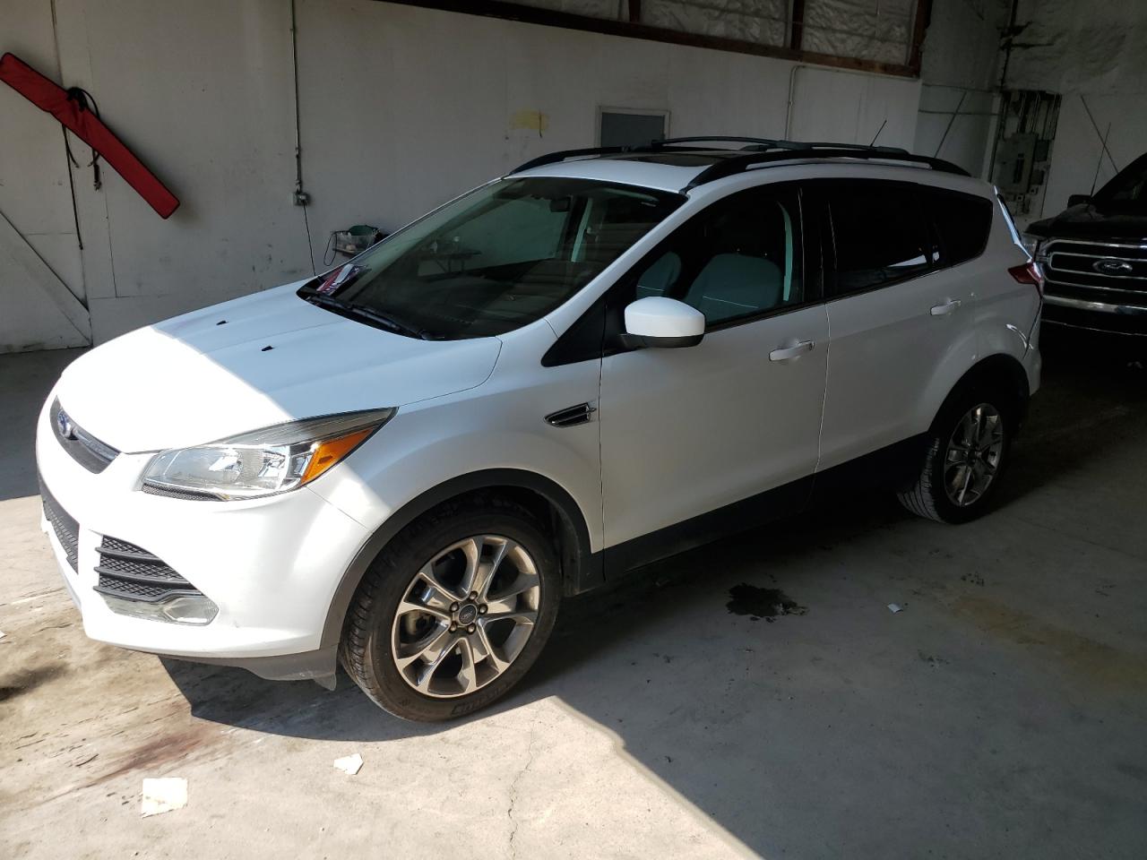 FORD ESCAPE SE