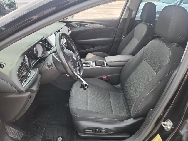 2018 BUICK REGAL TOURX PREFERRED W04GU8SX2J1129875