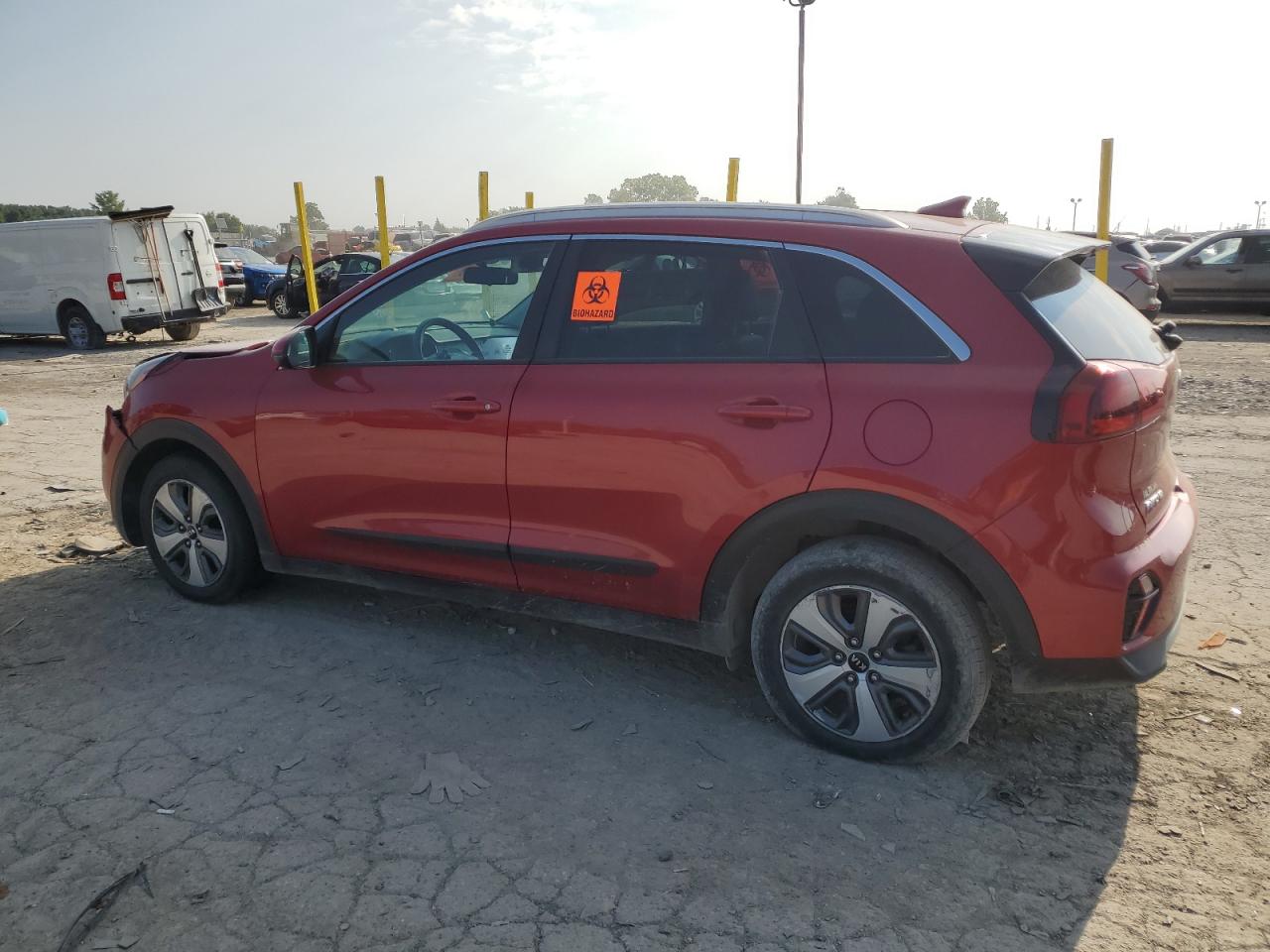 KIA NIRO LX