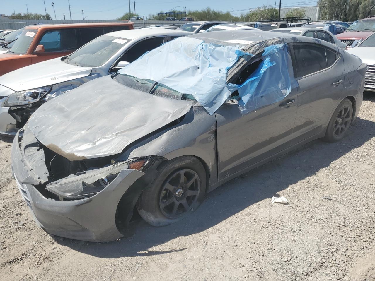 HYUNDAI ELANTRA SE
