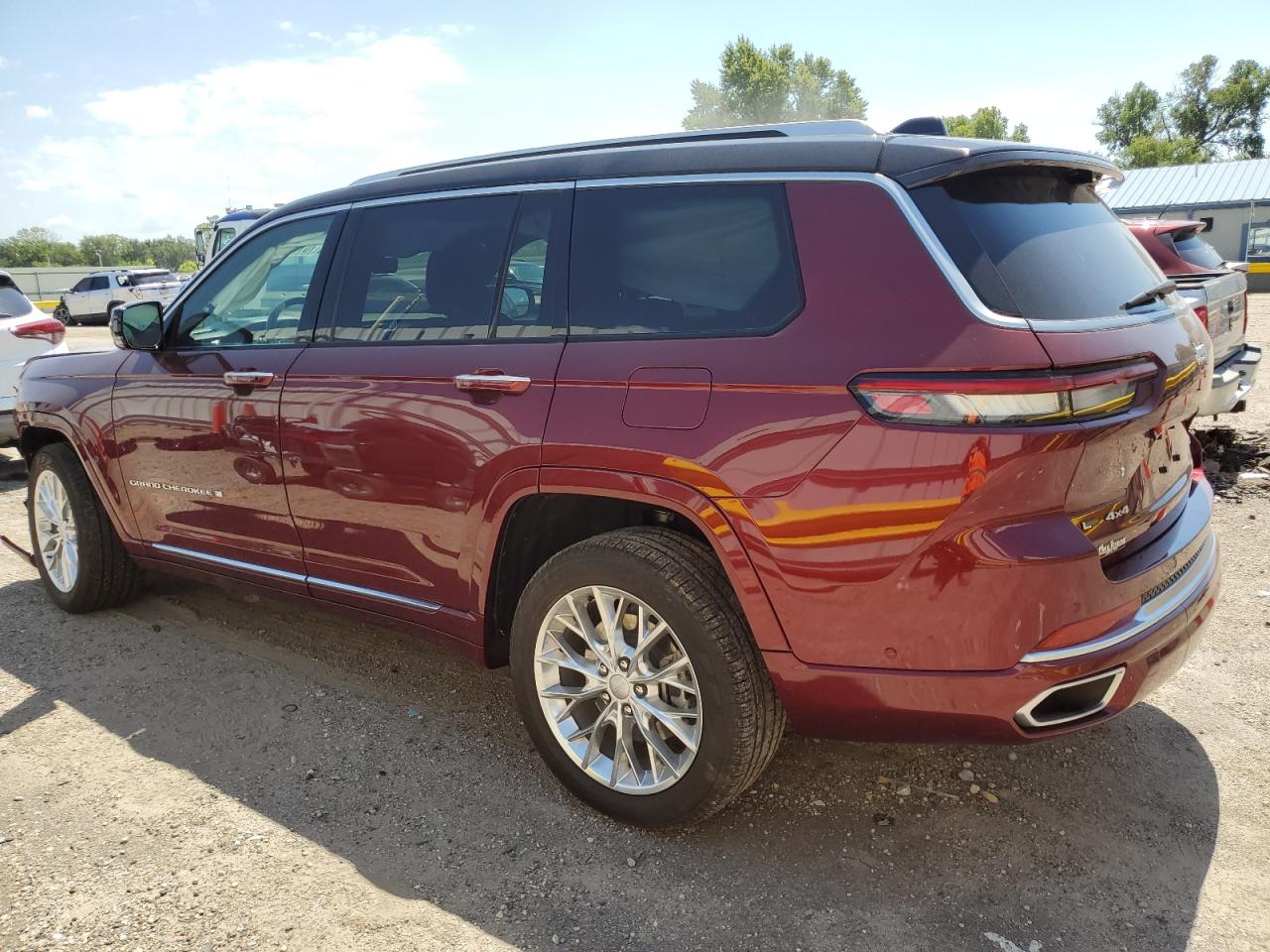 JEEP GRAND CHEROKEE L SUMMIT