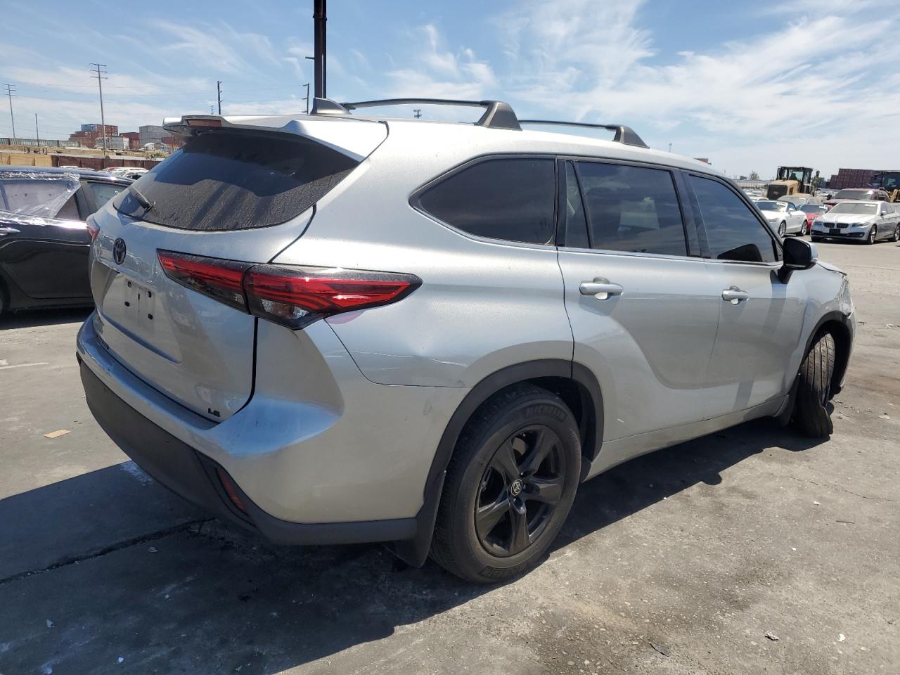 TOYOTA HIGHLANDER L