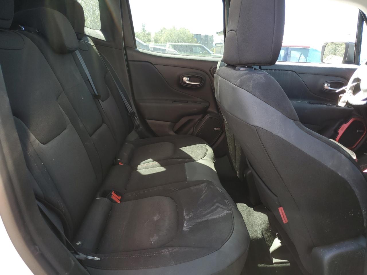 JEEP RENEGADE TRAILHAWK