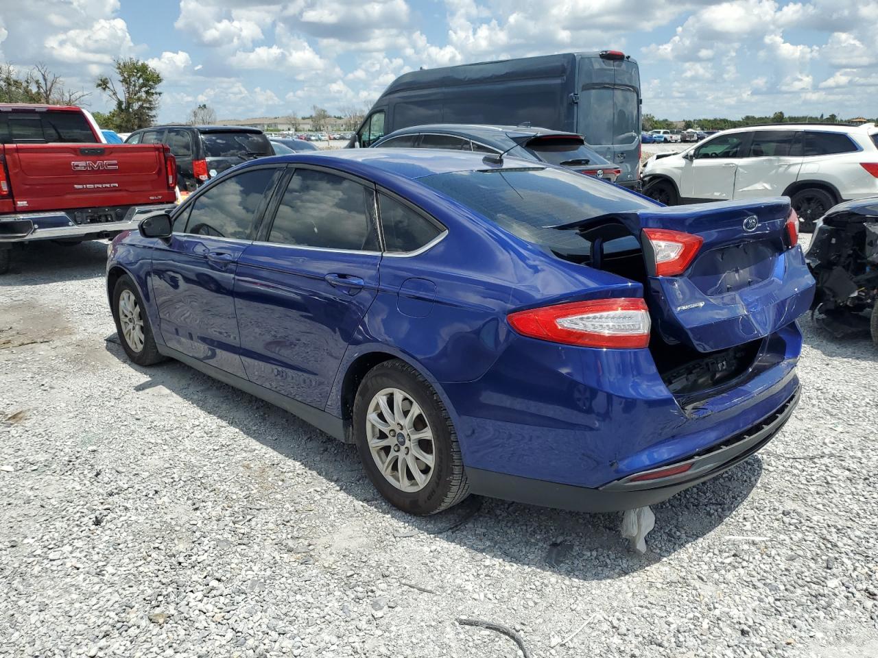 FORD FUSION S