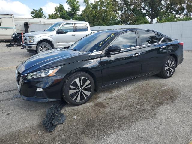 Global Auto Auctions: 2022 NISSAN ALTIMA SV